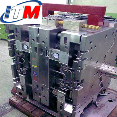 Automotive trim component mould